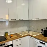 شقة Kallithea
