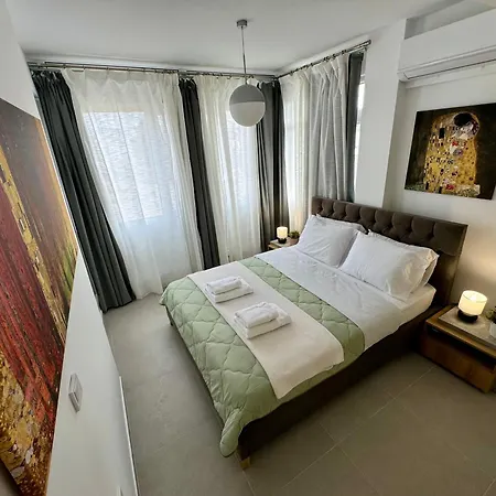 Kallithea * Kallithea (Chalkidiki)