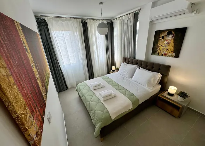 Kallithea * Kallithea (Chalkidiki)